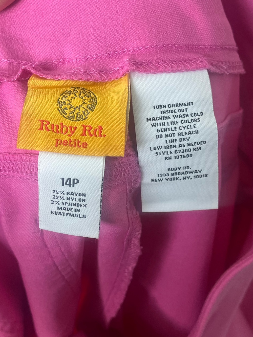 Ruby Rd. Hot Pink Crop Stretch Capris - Picture 3 of 3